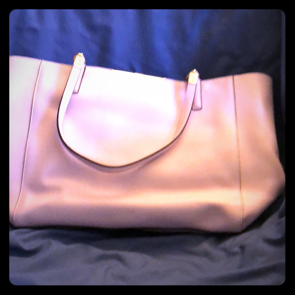 Like new baby pink coach bag